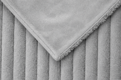 Ribbed Extra Thick Soft Faux Fur Throw (Silver)