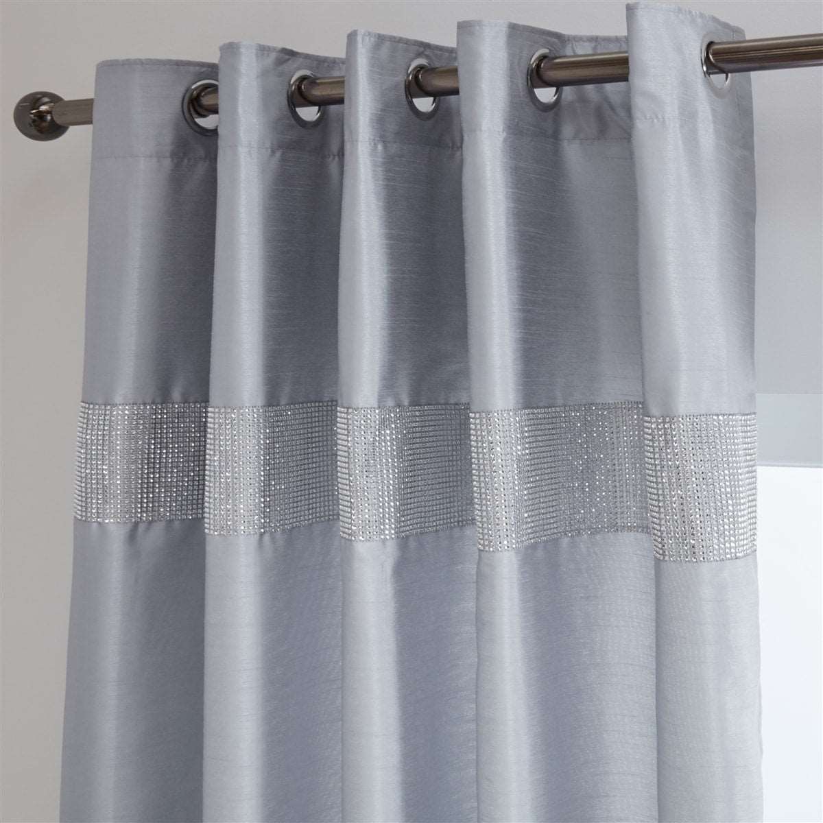 Lined Faux Silk Diamante Eyelet Curtains – Ready Made (Silver)