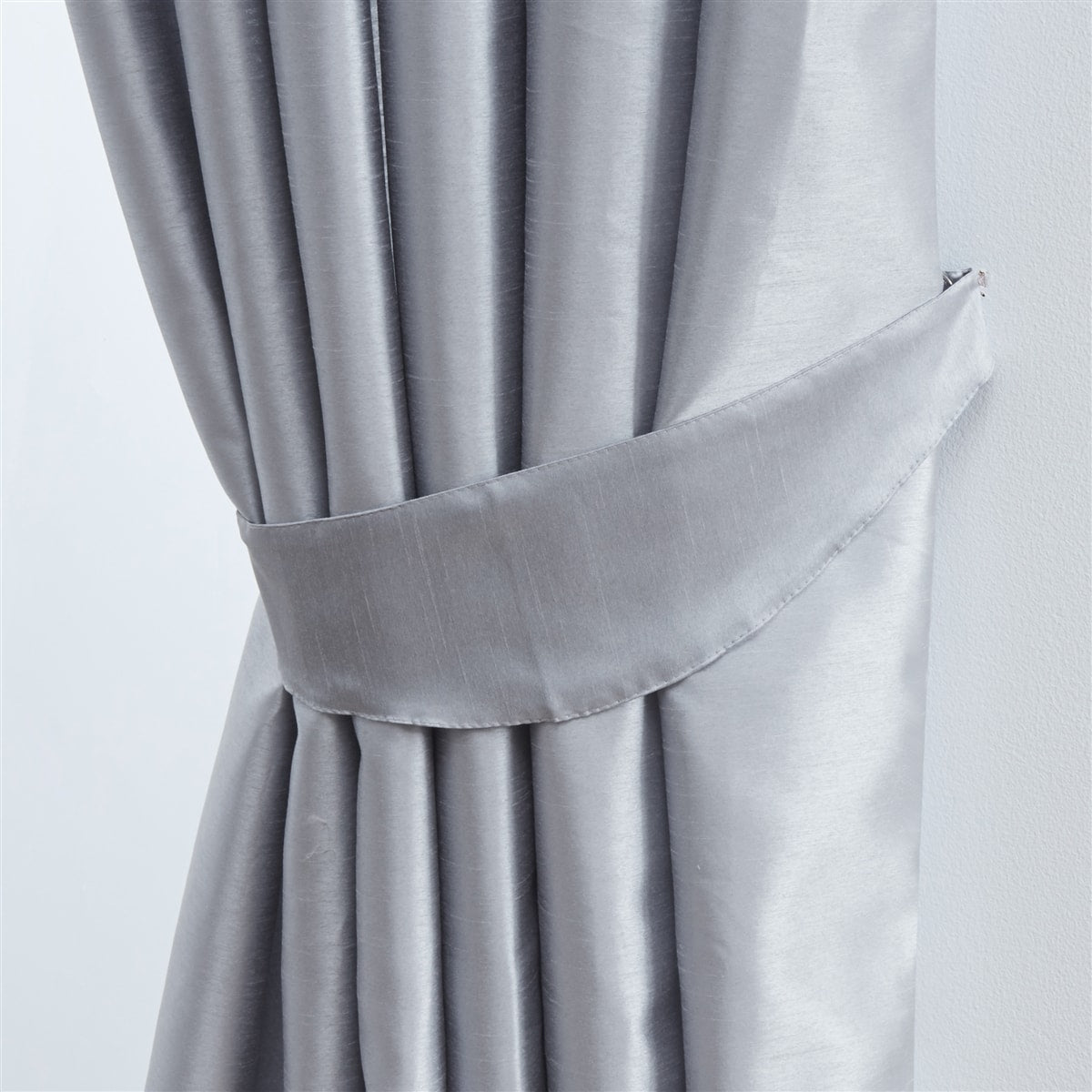 Faux Silk Pencil Pleat Fully Lined Curtains (Silver)