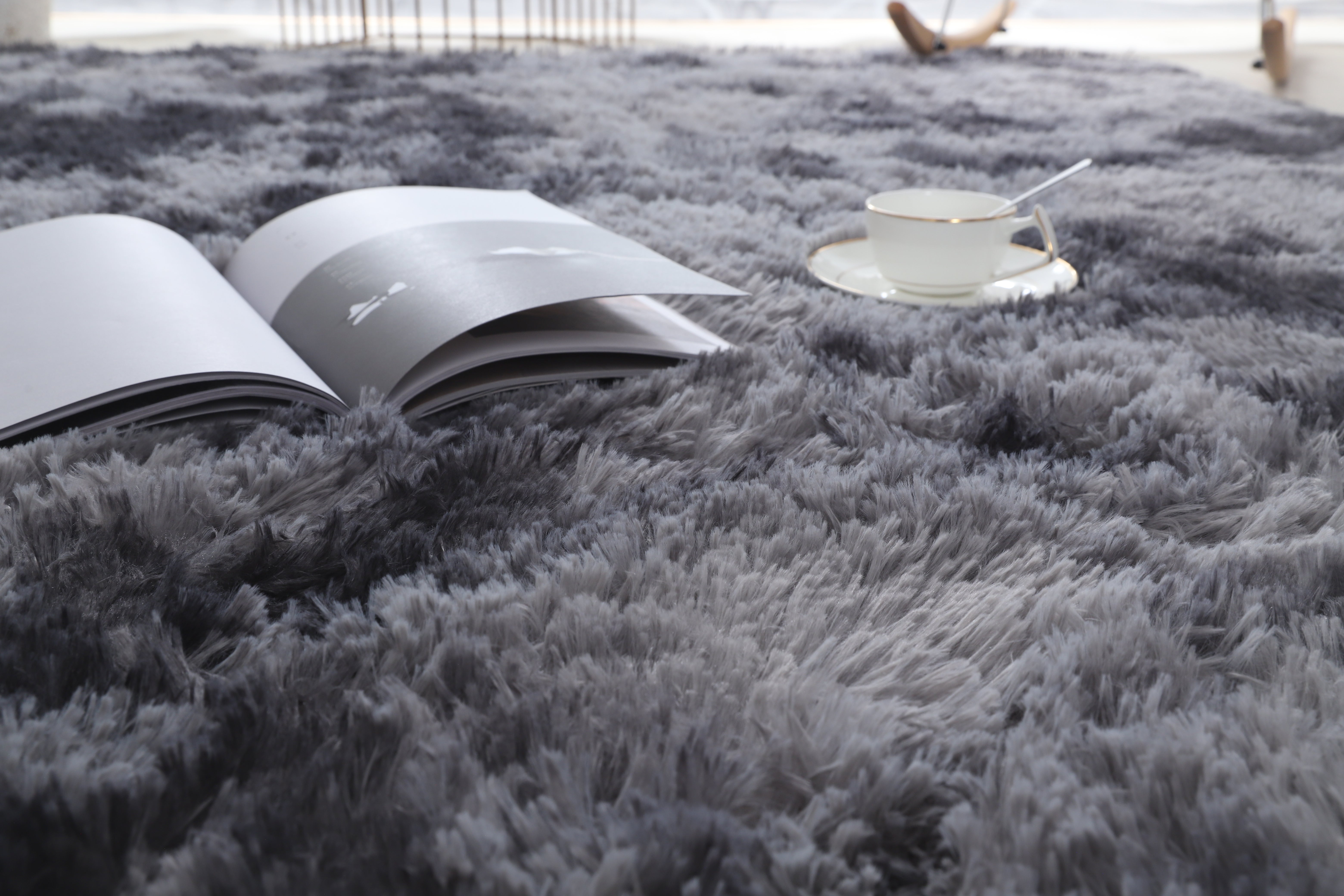 Fluffy Shaggy Area Rug - Non-Slip - Thick Pile Floor Mat (Dark Grey)